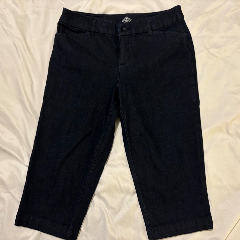 Capris